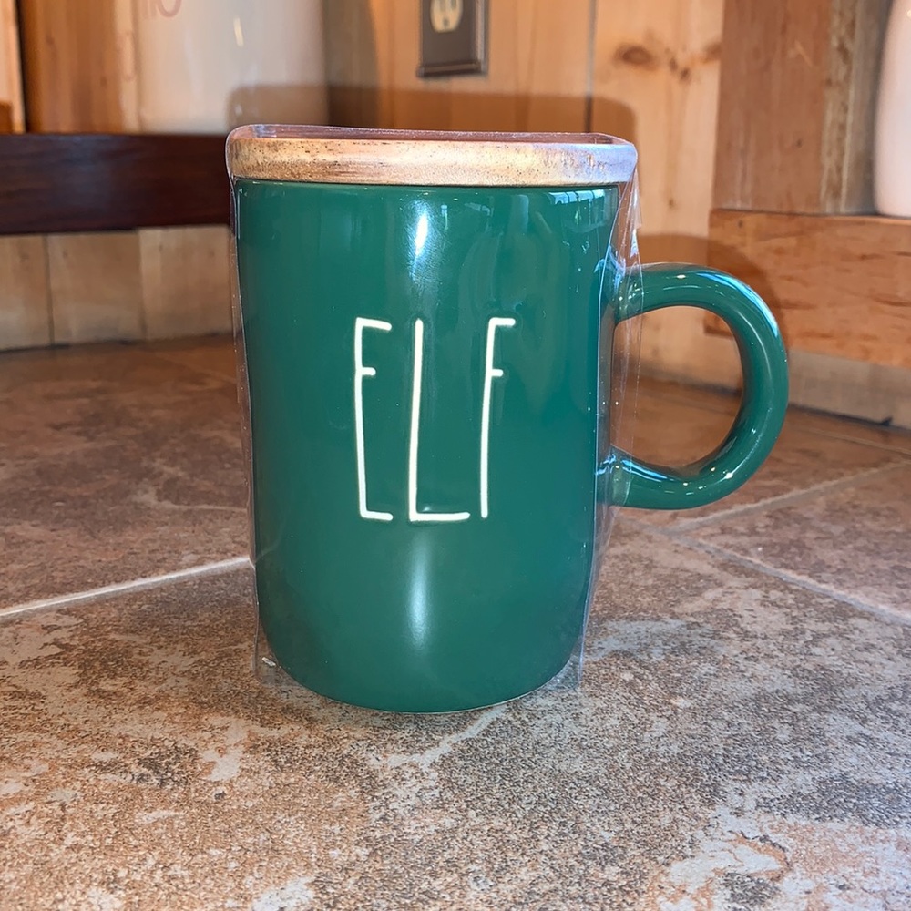 Rae Dunn “Elf” Mug w/wooden lid